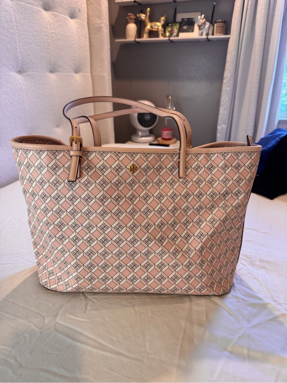pink Tory Burch tote bag